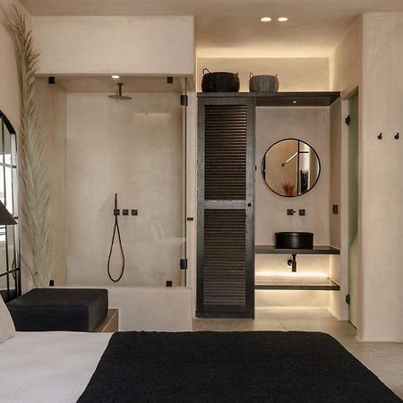 Naxos City Emery Hotel מראה חיצוני תמונה