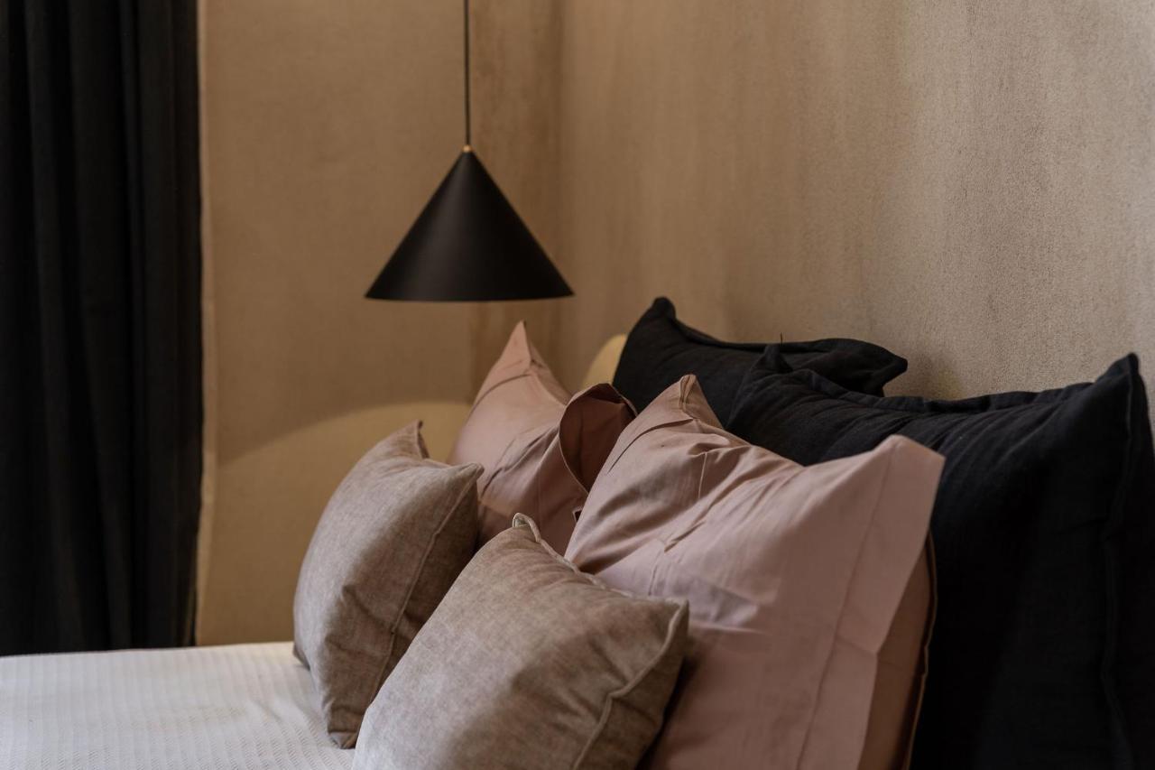 Naxos City Emery Hotel מראה חיצוני תמונה