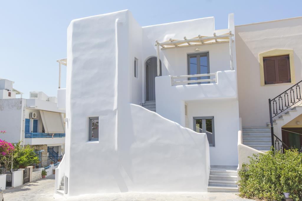 Naxos City Emery Hotel מראה חיצוני תמונה